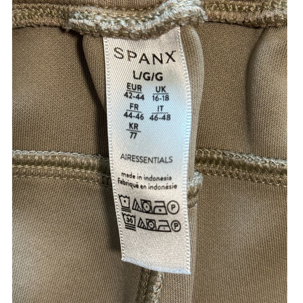 SPANX AirEssentials Cropped Wide Leg Pants - Size L - Picture 5 of 11